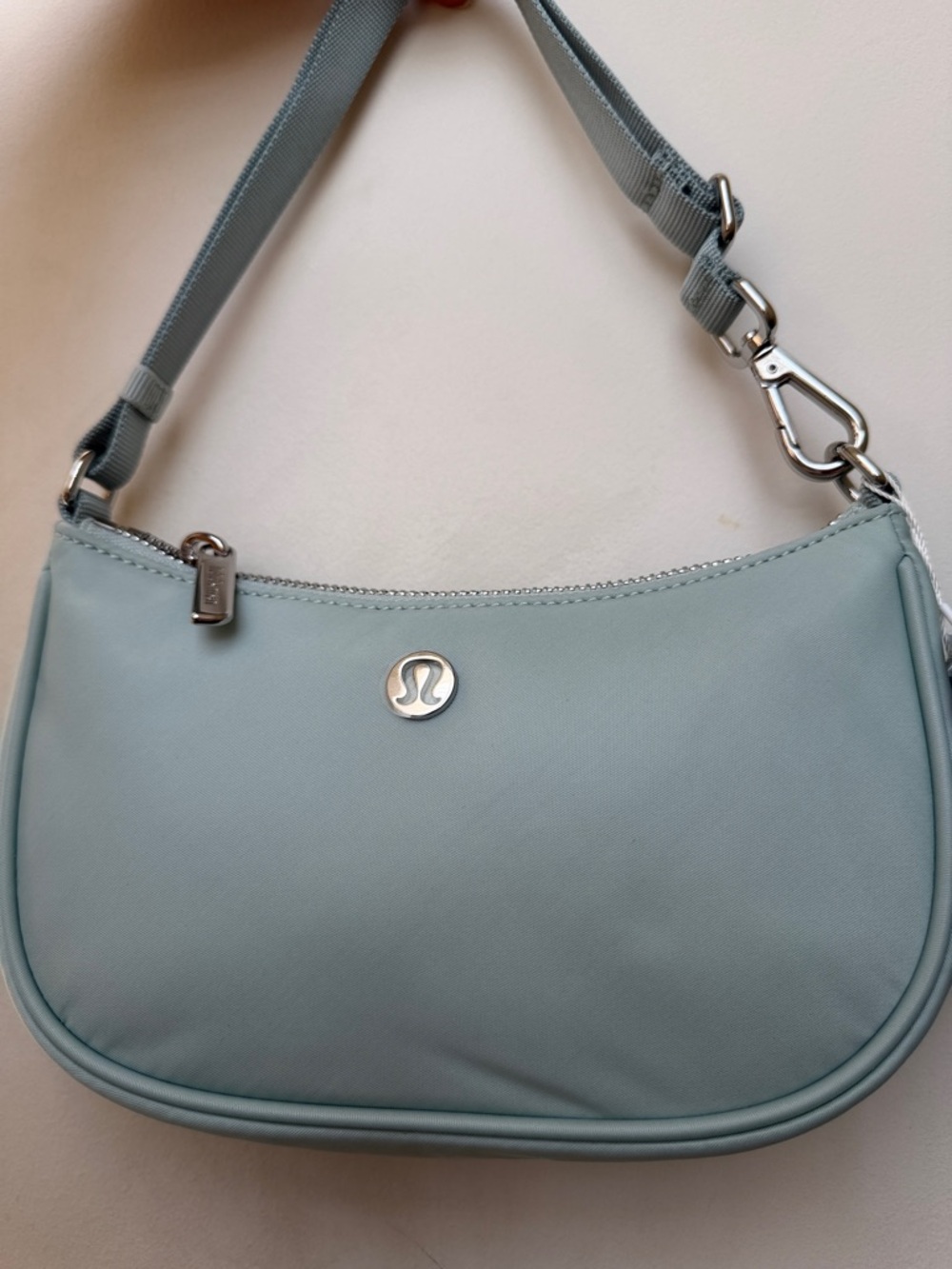 Lululemon City essentials Mini Shoulder Bag 1L NWT